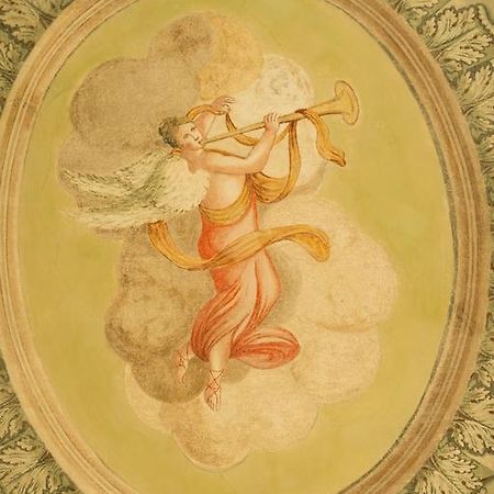 Palazzo Piazza Mazzini Hotell Pescia Eksteriør bilde