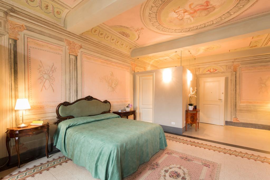 Palazzo Piazza Mazzini Hotell Pescia Rom bilde
