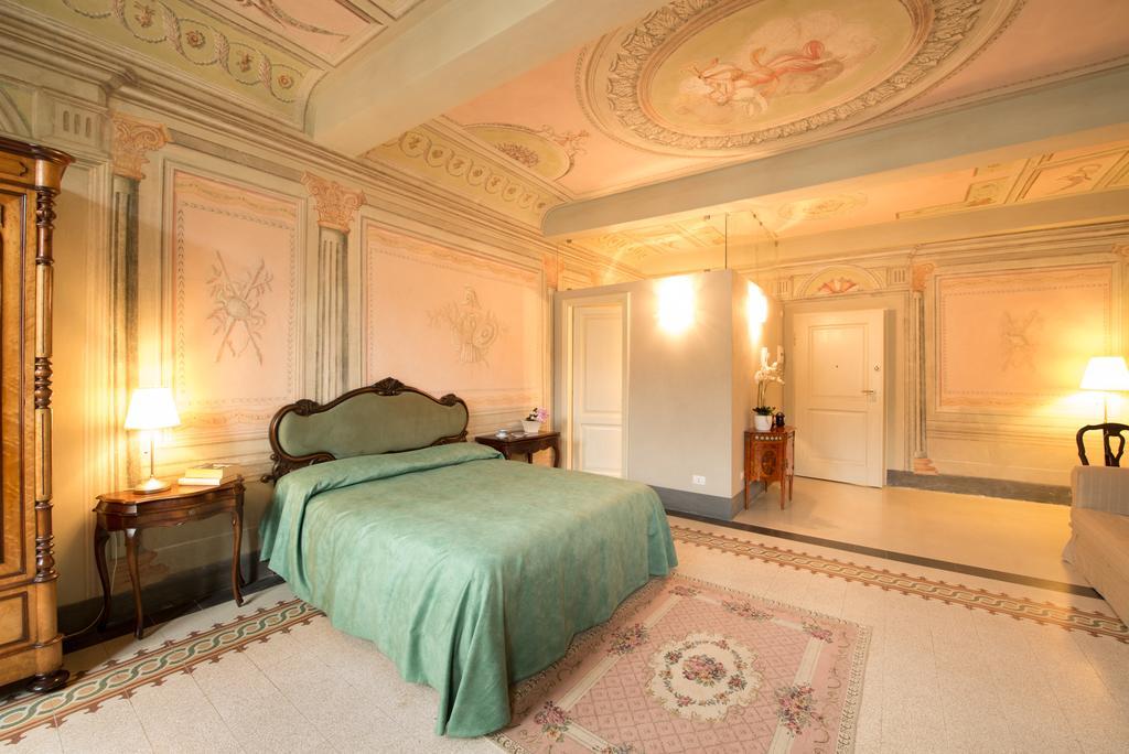 Palazzo Piazza Mazzini Hotell Pescia Rom bilde