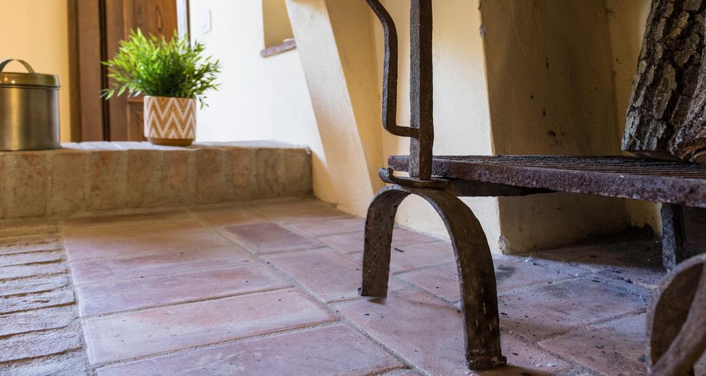 Palazzo Piazza Mazzini Hotell Pescia Eksteriør bilde